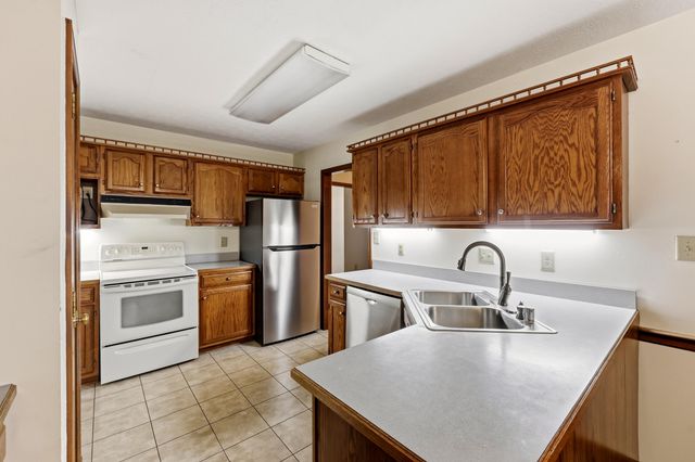 2212 Acorn Court, Lexington, KY 40516