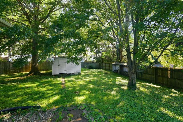 2212 Acorn Court, Lexington, KY 40516