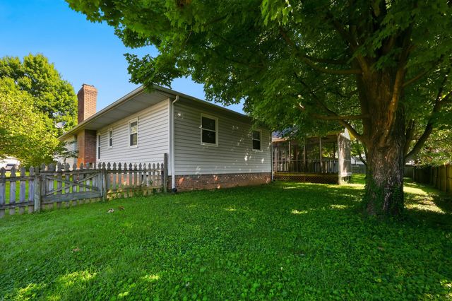 2212 Acorn Court, Lexington, KY 40516