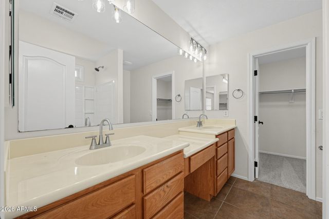 2321 E CHANUTE Pass, Phoenix, AZ 85040