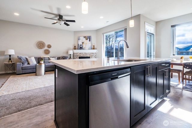 10705 NE 99th Avenue, Vancouver, WA 98662