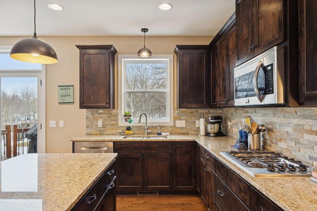 7244 Terraceview Lane N, Maple Grove, MN 55311