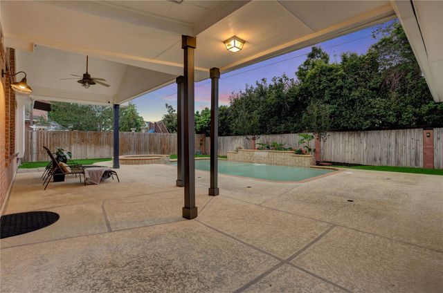 24418 Falcon Point Drive, Katy, TX 77494