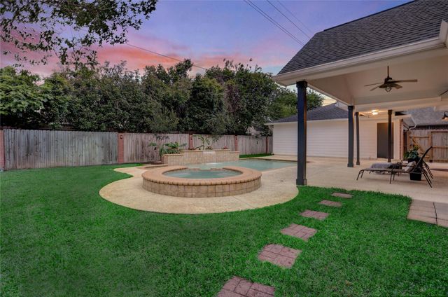 24418 Falcon Point Drive, Katy, TX 77494