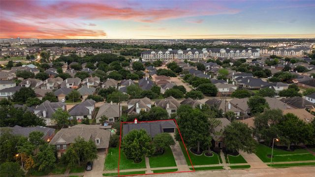 24418 Falcon Point Drive, Katy, TX 77494