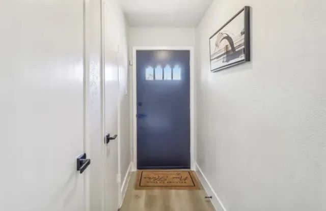 3301 Winderemere Drive, Arlington, TX 76014