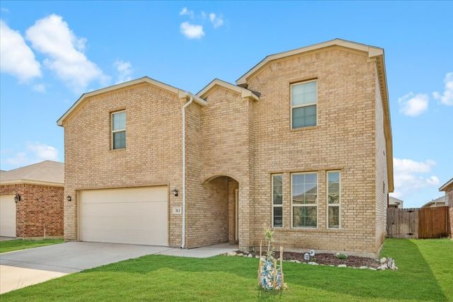 313 Marble Creek Drive, Fort Worth, TX 76131