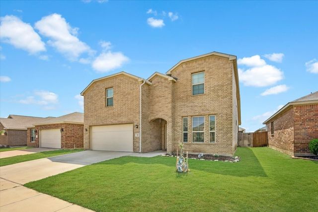 313 Marble Creek Drive, Fort Worth, TX 76131