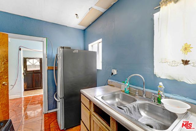 549 Hargrave Street, Inglewood, CA 90302