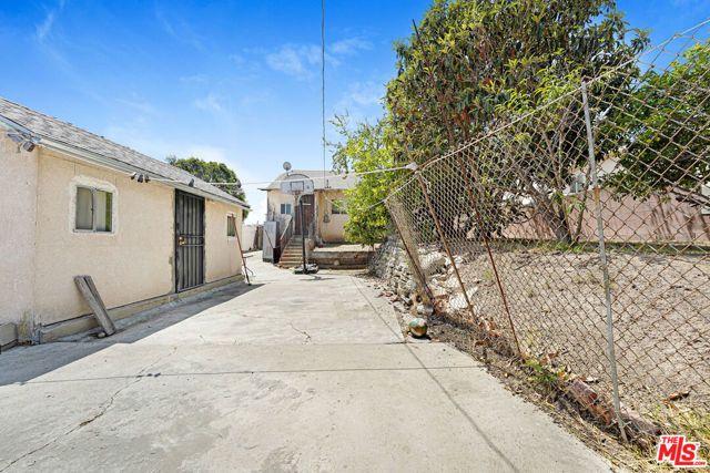 549 Hargrave Street, Inglewood, CA 90302