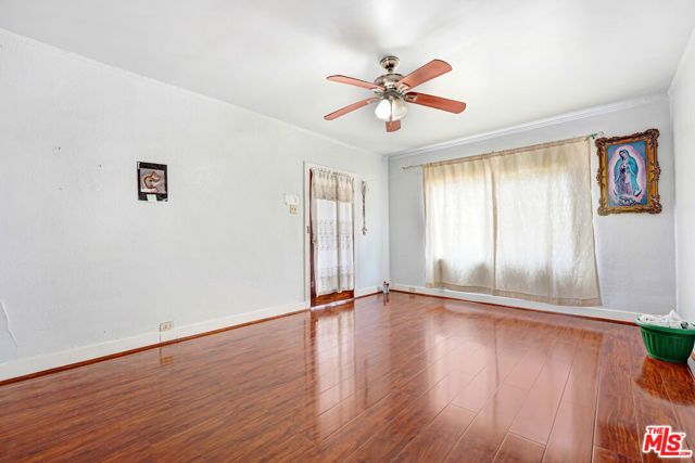 549 Hargrave Street, Inglewood, CA 90302