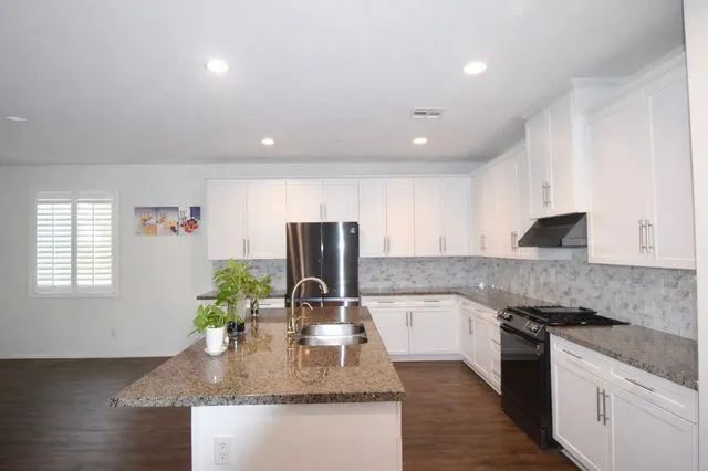 29324 Wild Lilac, Lake Elsinore, CA 92530