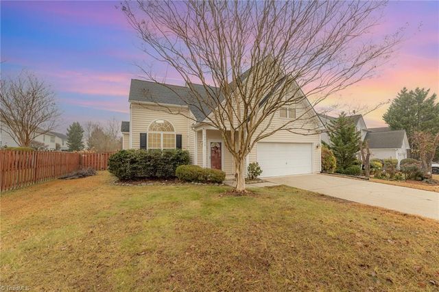 3929 Lake Meadow Drive, Jamestown, NC 27282