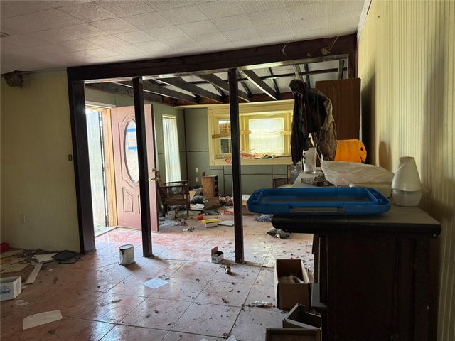 16127 Long, Houston, TX 77044