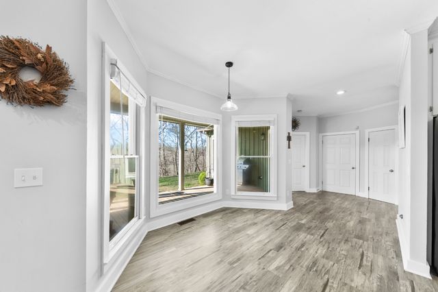 925 Bumpas Rd, Lawrenceburg, TN 38464