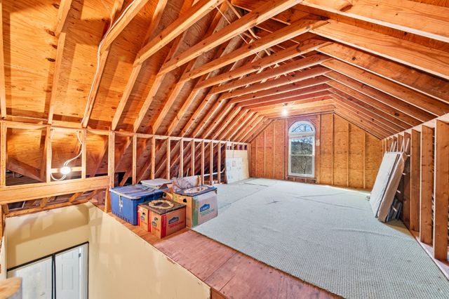 925 Bumpas Rd, Lawrenceburg, TN 38464