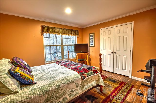 390 Camp Branch Road, Whittier, NC 28789