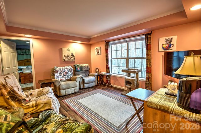 390 Camp Branch Road, Whittier, NC 28789