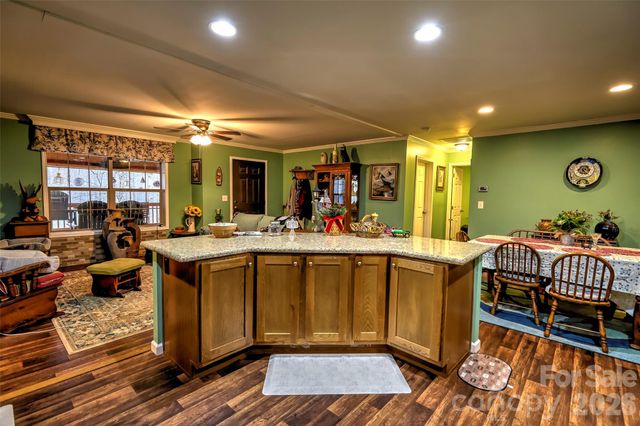 390 Camp Branch Road, Whittier, NC 28789