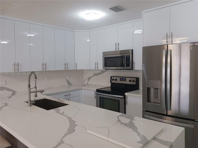 25804 SW 128th Ave, Homestead, FL 33032