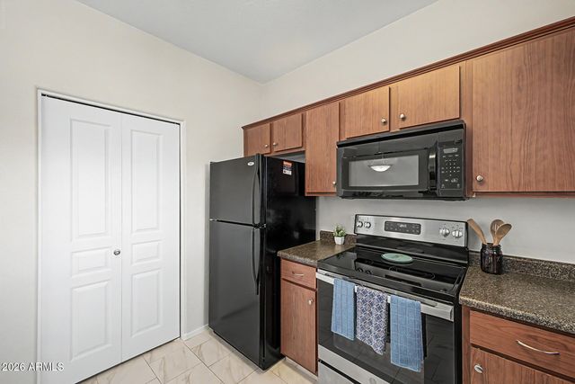 1941 S PIERPONT Drive 1114, Mesa, AZ 85206