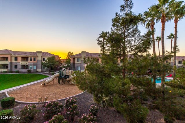 1941 S PIERPONT Drive 1114, Mesa, AZ 85206