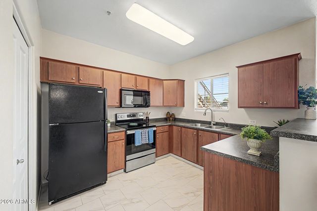 1941 S PIERPONT Drive 1114, Mesa, AZ 85206