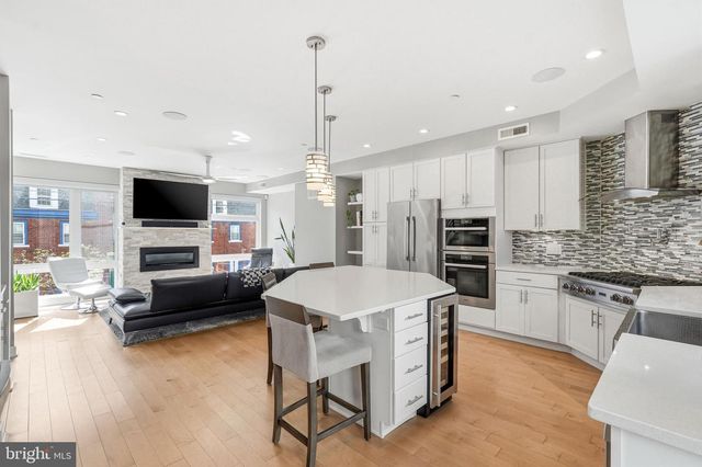 604 N 4TH ST, Philadelphia, PA 19123