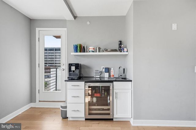 604 N 4TH ST, Philadelphia, PA 19123