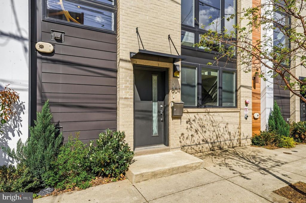 604 N 4TH ST, Philadelphia, PA 19123