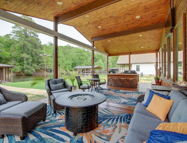 1468 Treasure Isle Road, Hot Springs, AR 71913