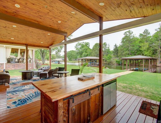 1468 Treasure Isle Road, Hot Springs, AR 71913