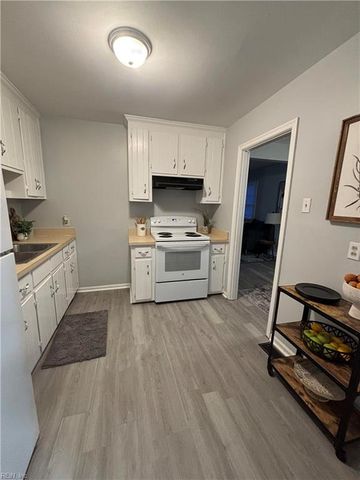 508 Randolph RD, Newport News, VA 23608