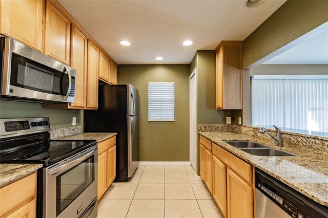 6246 MAISIE ROAD, Zephyrhills, FL 33542