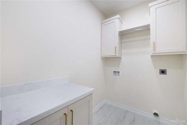 1908 Diplomat Drive, Edinburg, TX 78542