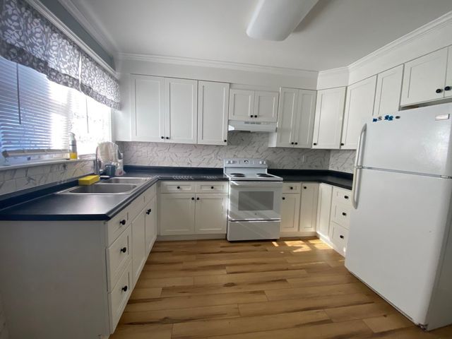 23 Division 1, North Attleboro, MA 02760