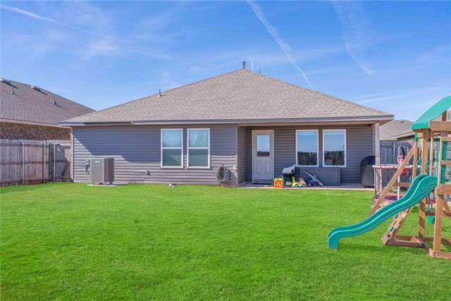 4116 Canyon Ridge Lane, Mustang, OK 73064