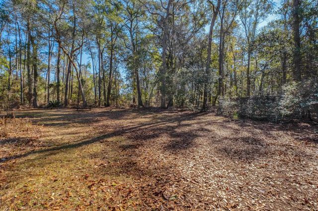 5049 STANWOOD Court, Tallahassee, FL 32311