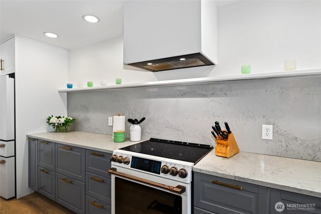 3802 71st Avenue Ct NW, Gig Harbor, WA 98335