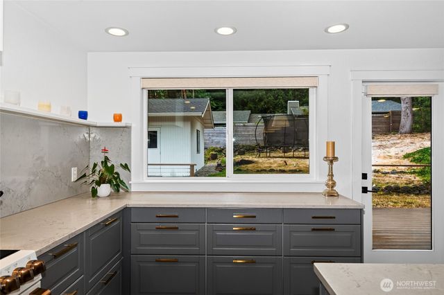 3802 71st Avenue Ct NW, Gig Harbor, WA 98335