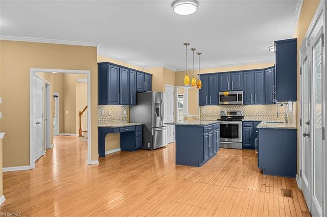 1835 Morgans Mill Way, High Point, NC 27265