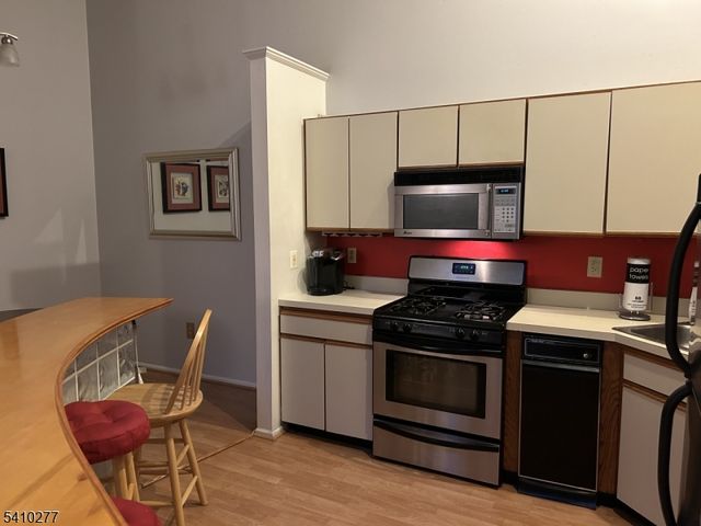 2512 Lindsley Rd, Bridgewater Twp., NJ 08807