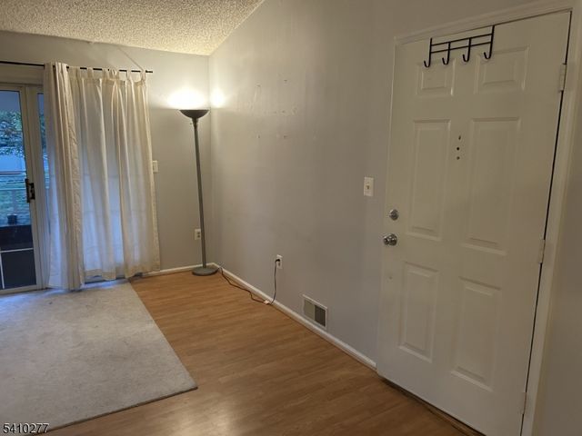 2512 Lindsley Rd, Bridgewater Twp., NJ 08807