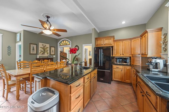 612 E Main Street, Washington, NC 27889