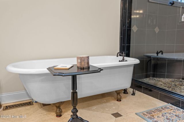 612 E Main Street, Washington, NC 27889