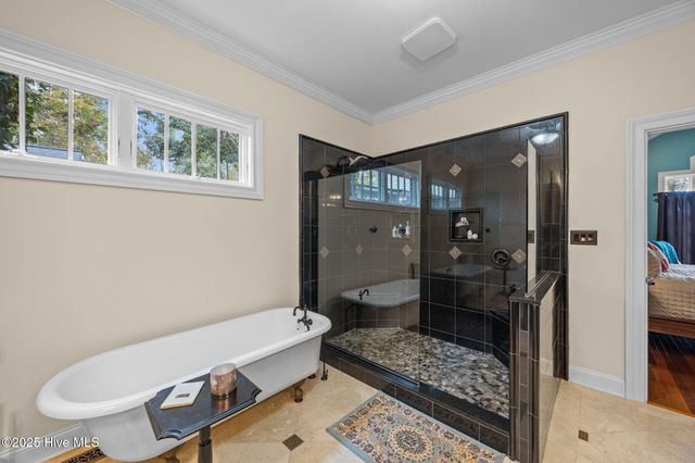 612 E Main Street, Washington, NC 27889