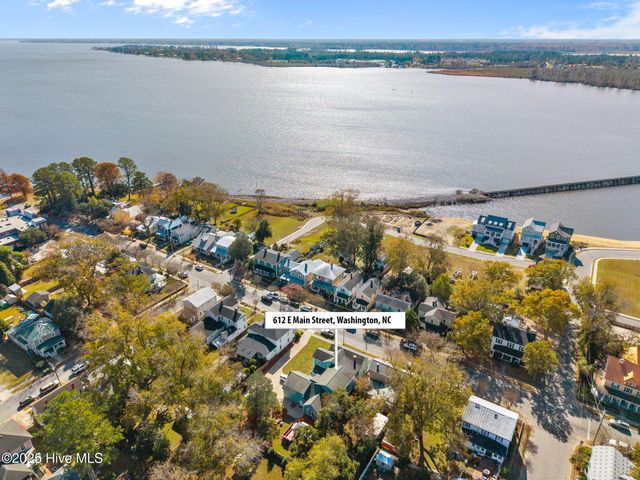 612 E Main Street, Washington, NC 27889