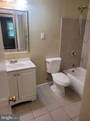 47 HOLSTONE LN, Willingboro, NJ 08046