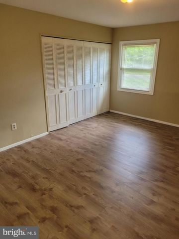 47 HOLSTONE LN, Willingboro, NJ 08046