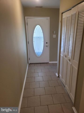 47 HOLSTONE LN, Willingboro, NJ 08046